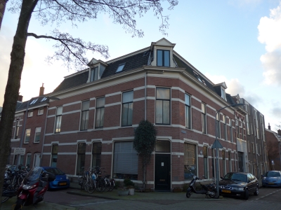 Leuke 2 KAMER BOVENWONING nabij centrum Haarlem Huurprijs: € 800,- p/m in Haarlem